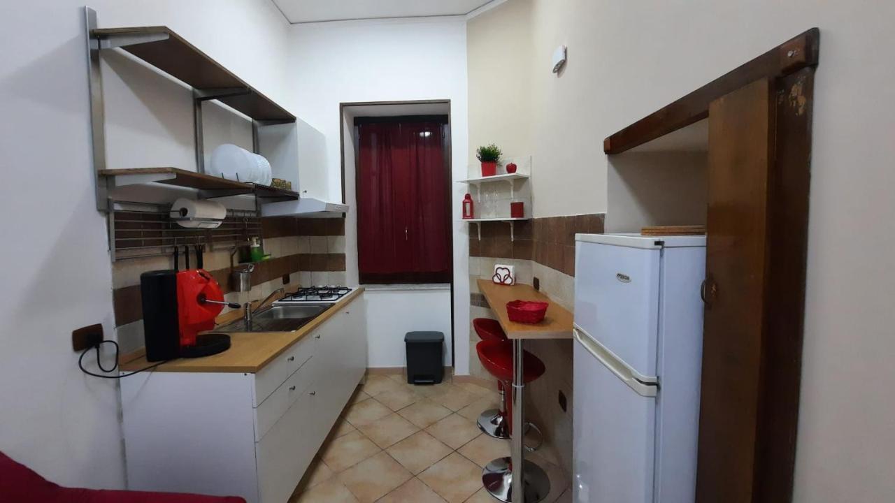 White Home 2 San Gregorio 14 Napoli Bagian luar foto