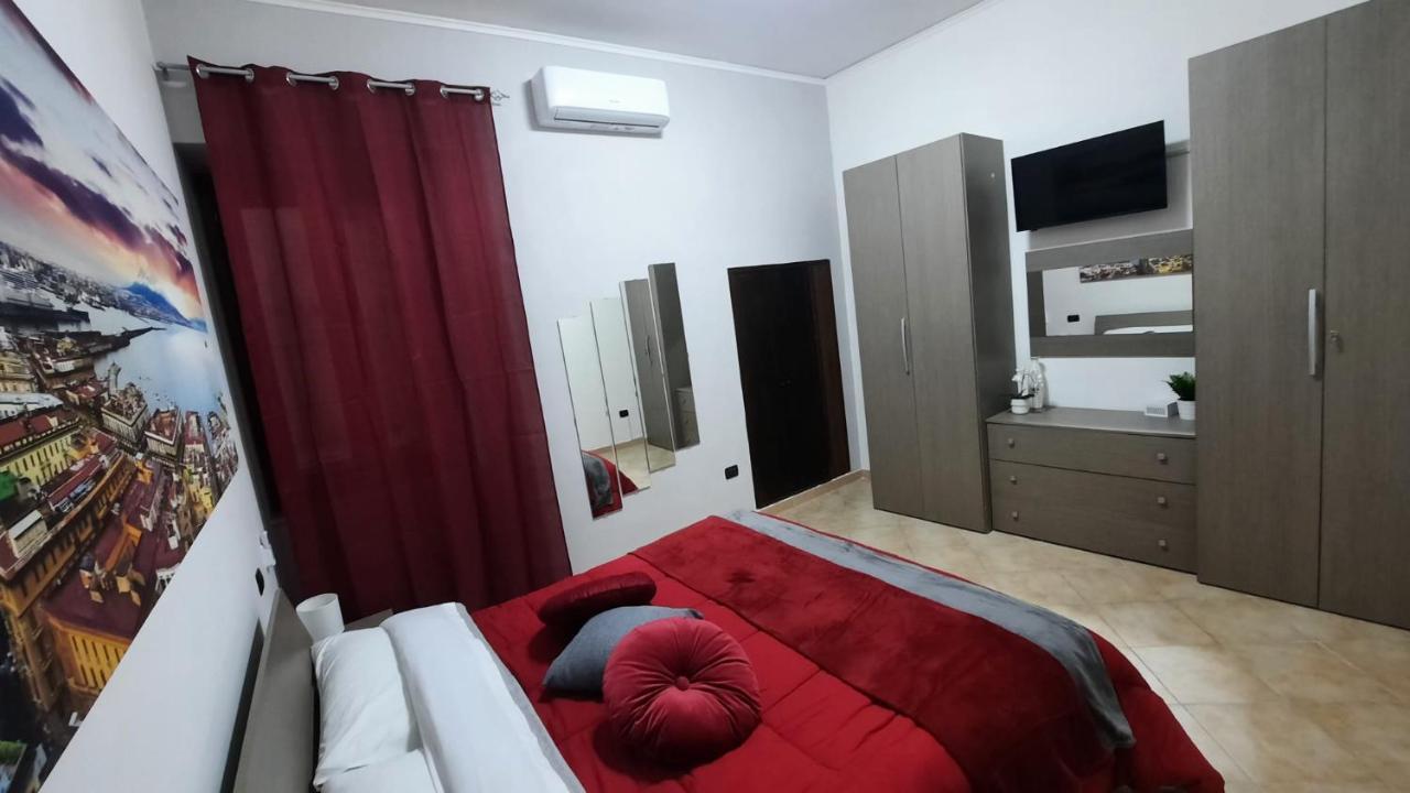 White Home 2 San Gregorio 14 Napoli Bagian luar foto