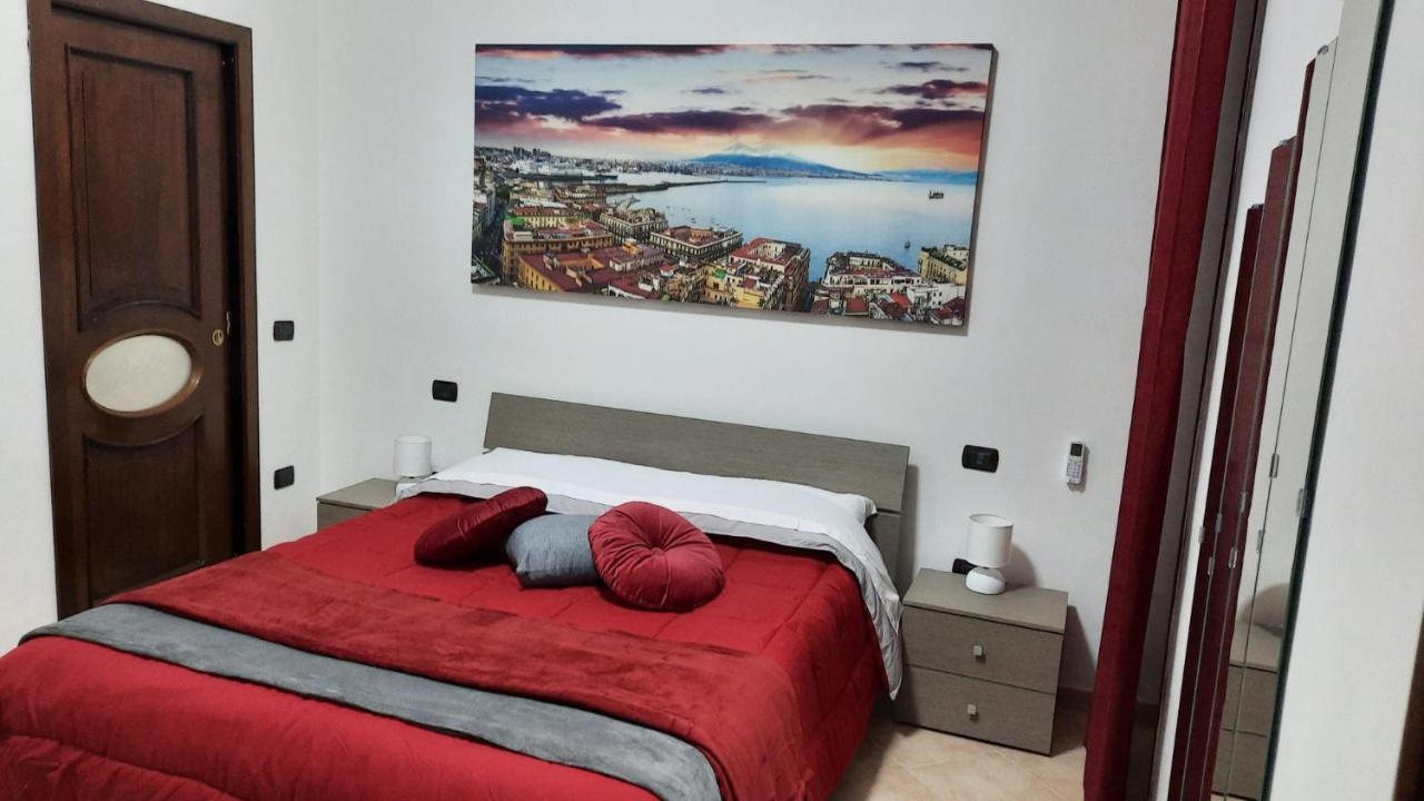 White Home 2 San Gregorio 14 Napoli Bagian luar foto