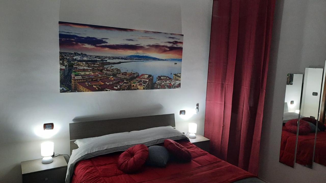 White Home 2 San Gregorio 14 Napoli Bagian luar foto