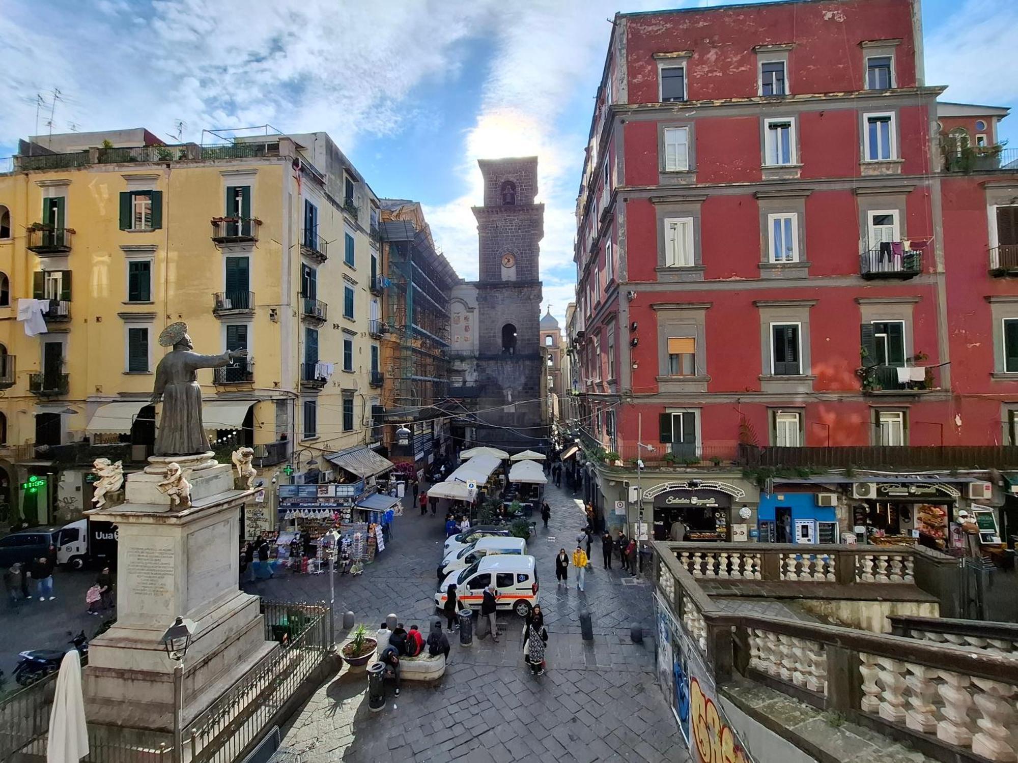 White Home 2 San Gregorio 14 Napoli Bagian luar foto